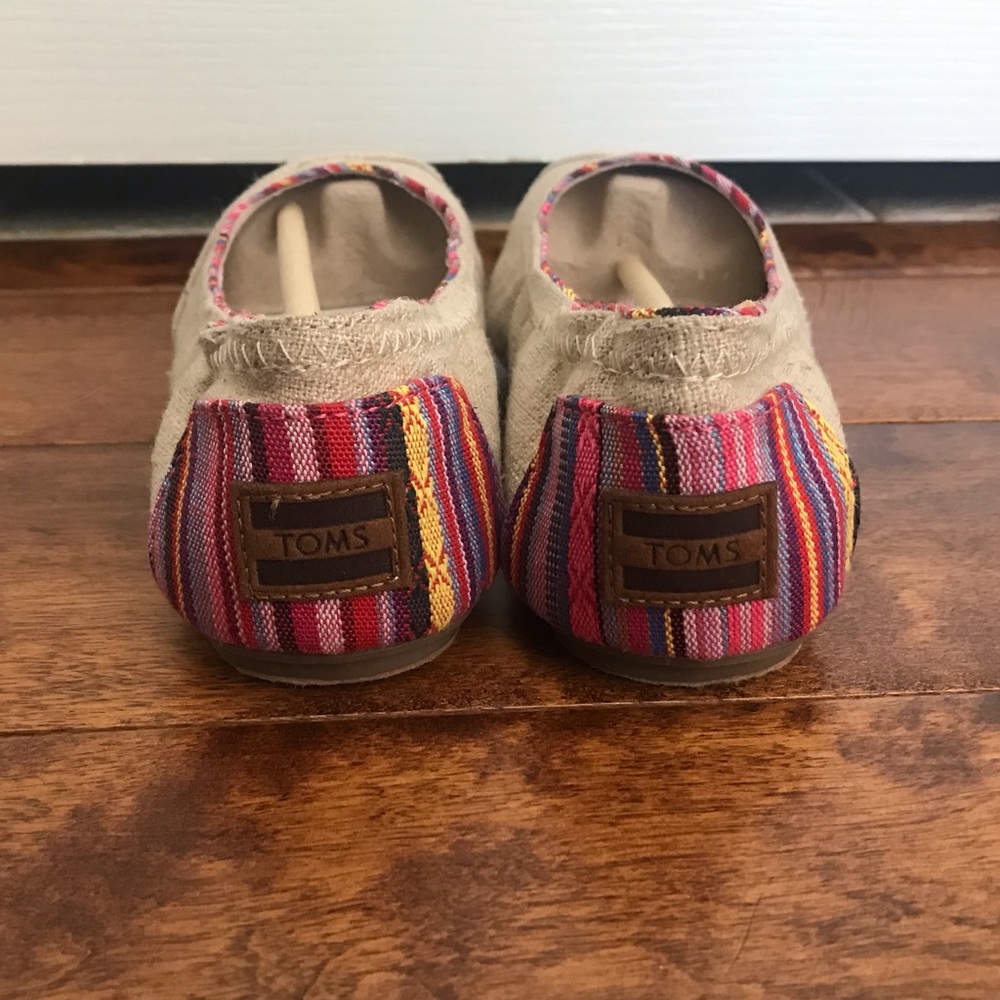 Shoes - Picture 3 of 3